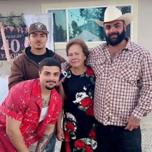 Meet your Posher, Matthew